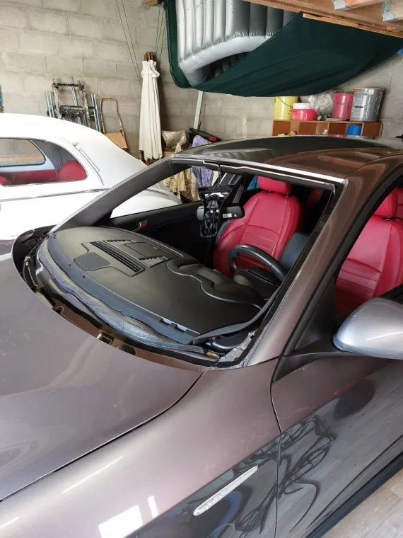 REMPLACEMENT DE PARE-BRISE ALFA ROMEO A DOMICILE LA CHEVROLIERE, Saint-Philbert-de-Grand-Lieu, Chris Glass